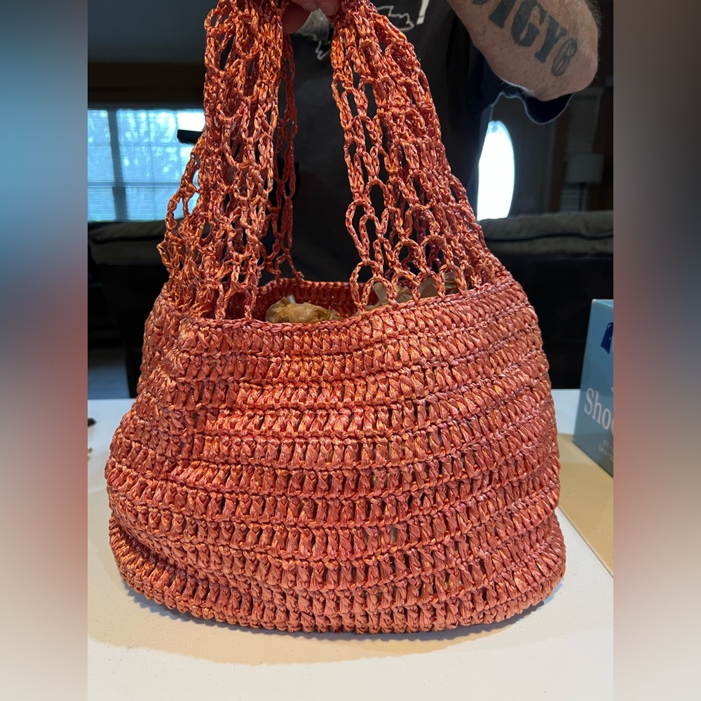 Vintage 70s Handcrafted Coral Crochet Tote Bag